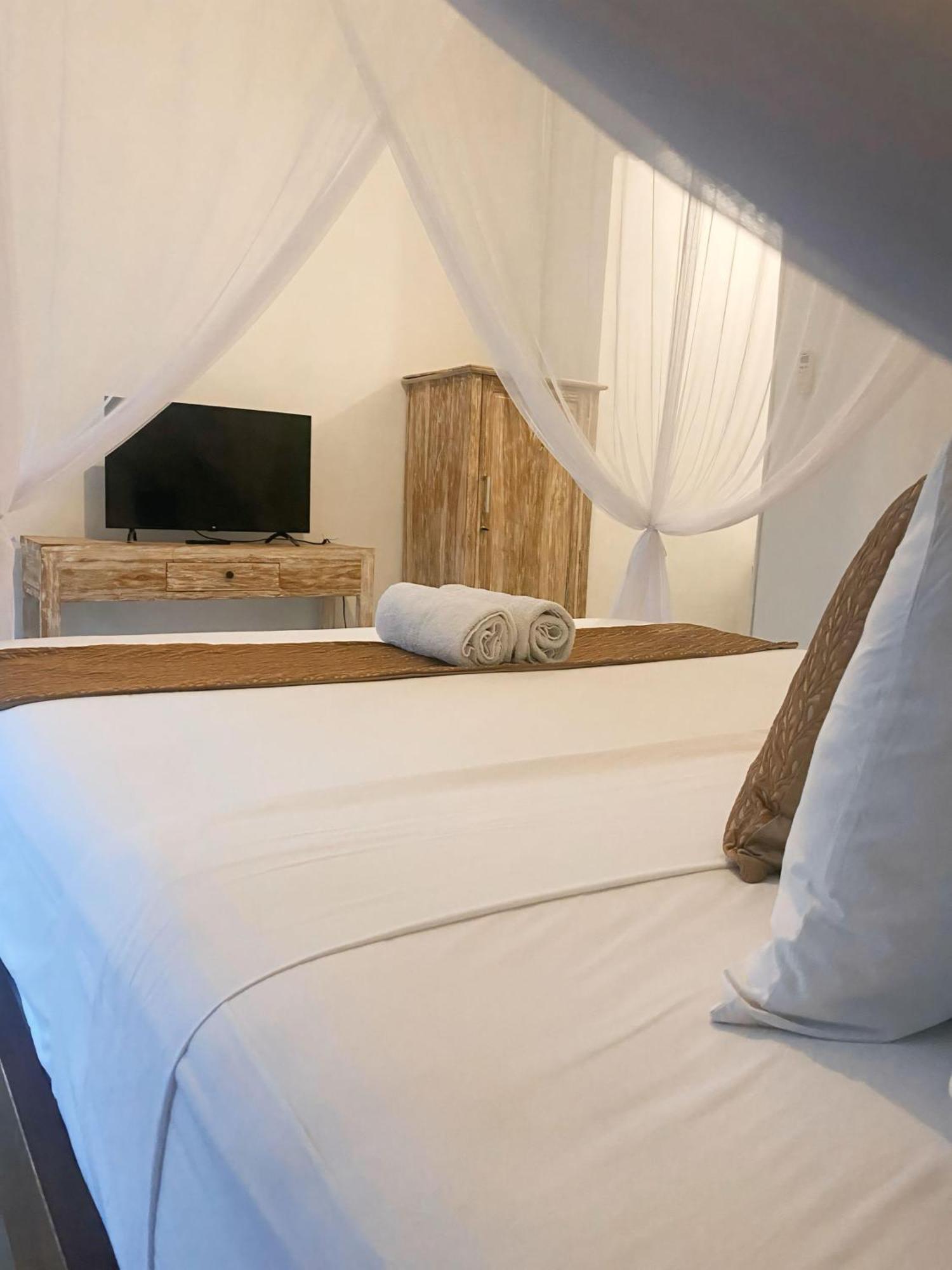 Kubu Mini Guest House Canggu Exterior foto